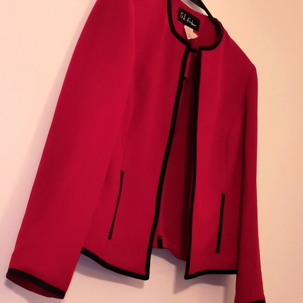 Red & Black Blazer w/ Removable Shoulder Pads - Picture 2 of 4